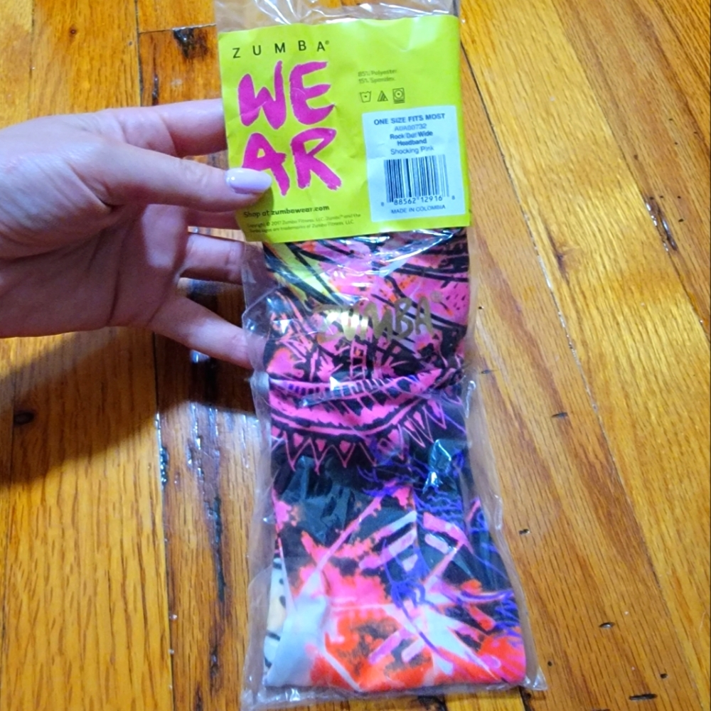 Zumba Fitness Rock Out Wide Headband in Shocking Pink